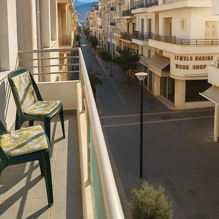 Friendly & Comfy Apartment Ierápetra エクステリア 写真